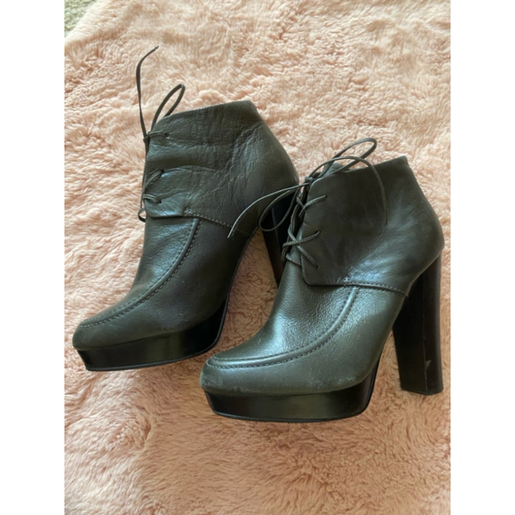 Kelsi Dagger Shoes - Kelsi Dagger Women's Boots Size 8 Dark Green